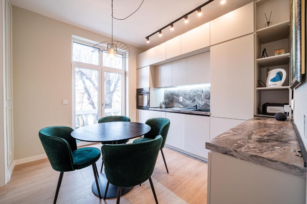 Smart Central Apartment Varna Exteriör bild